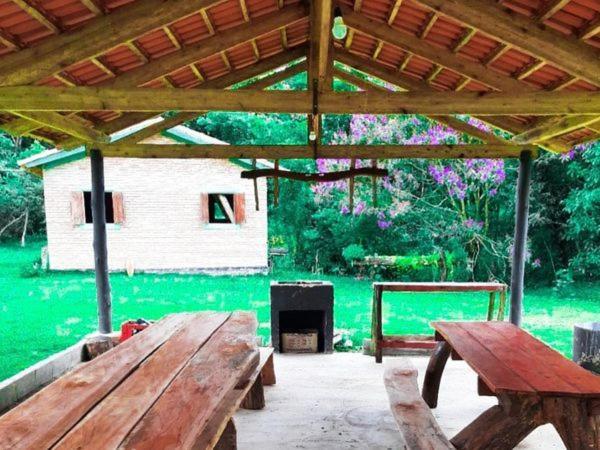 Chales E Camping Taquaral São Tomé das Letras Exterior foto